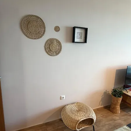 Apartment 5 Steps To The Pomorie