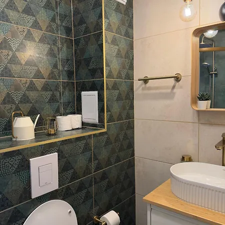 Apartment 5 Steps To The Pomorie