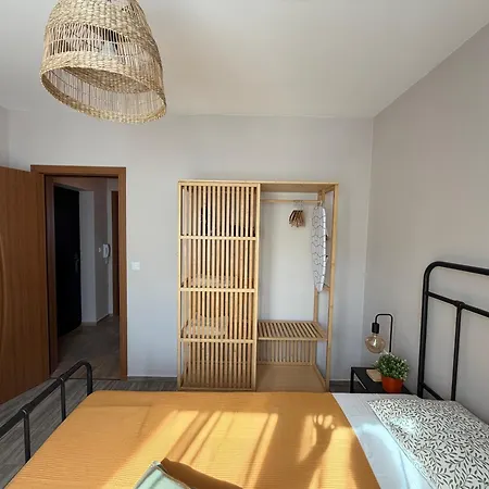 Apartment 5 Steps To The Pomorie